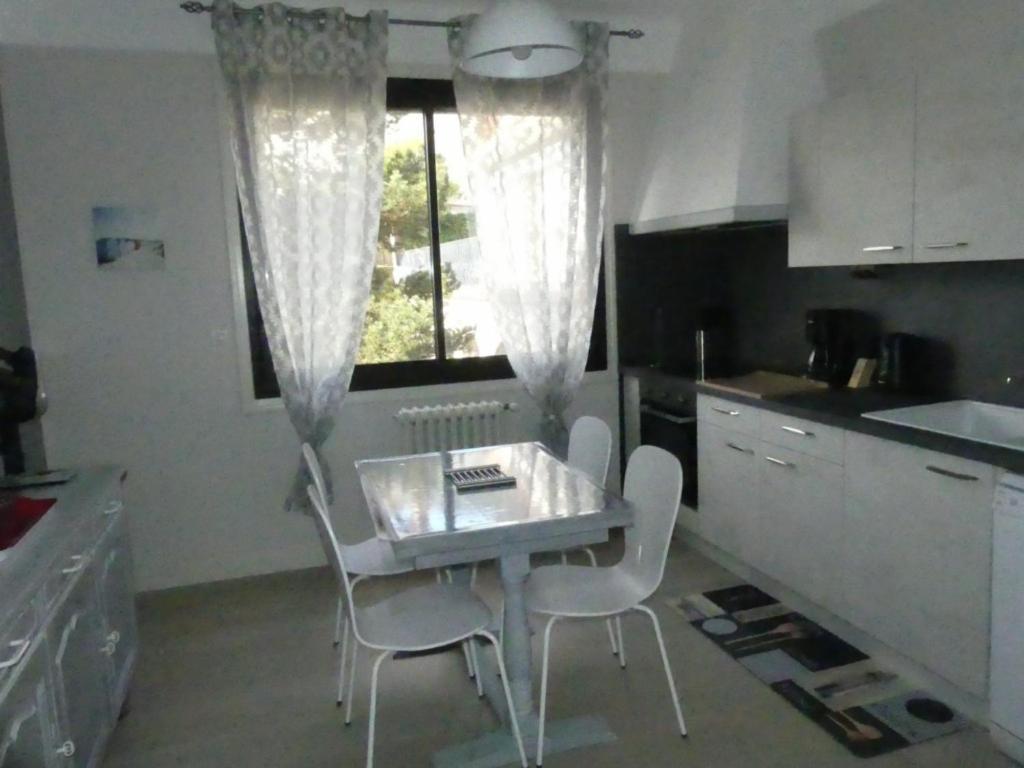 Bel Appartement Type F3 アメリ・レ・バン・パラルダ エクステリア 写真